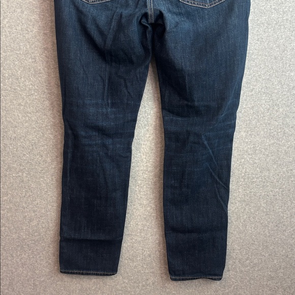 American Eagle Tomgirl Distressed Straight Jeans size 6 - Picture 8 of 8